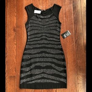 Studded Express dress 🖤